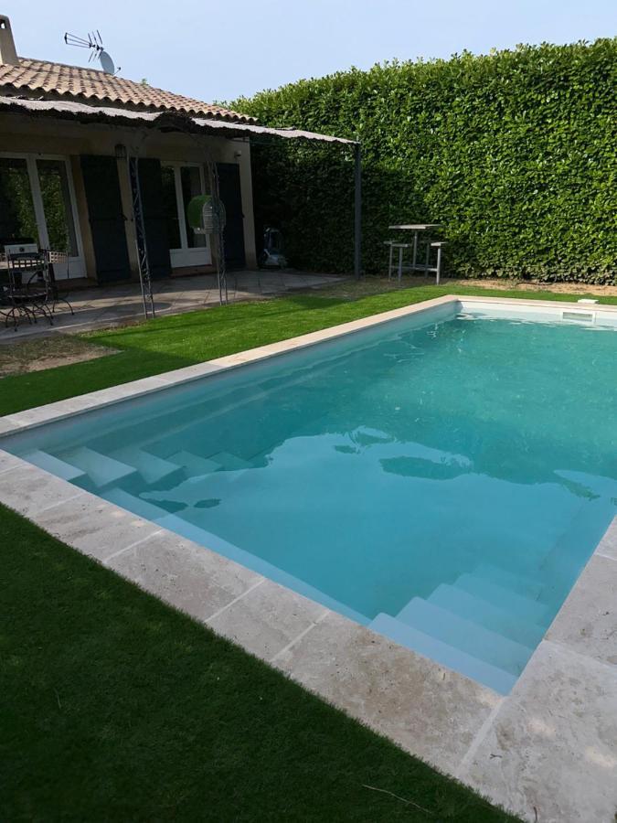 Individuelle La Bastidonne Piscine Privee